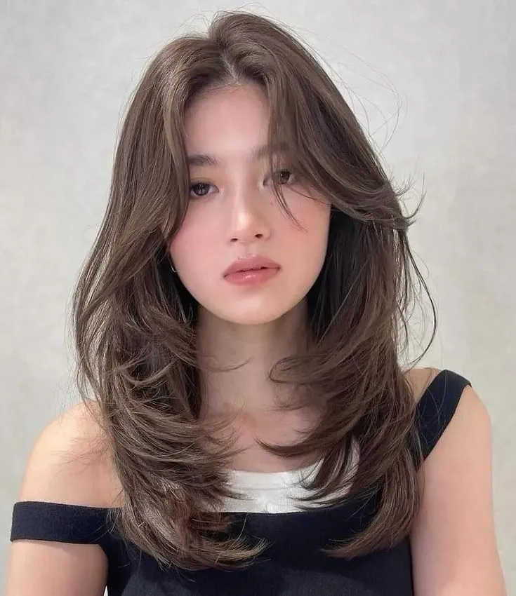 hush cut medium hair